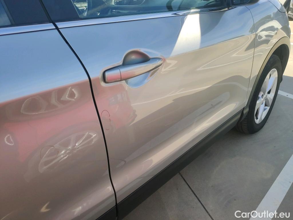  Nissan  Qashqai NISSAN  / 2017 / 5P / todoterreno dCi 85 kW (115 CV) E6D ACENTA #3