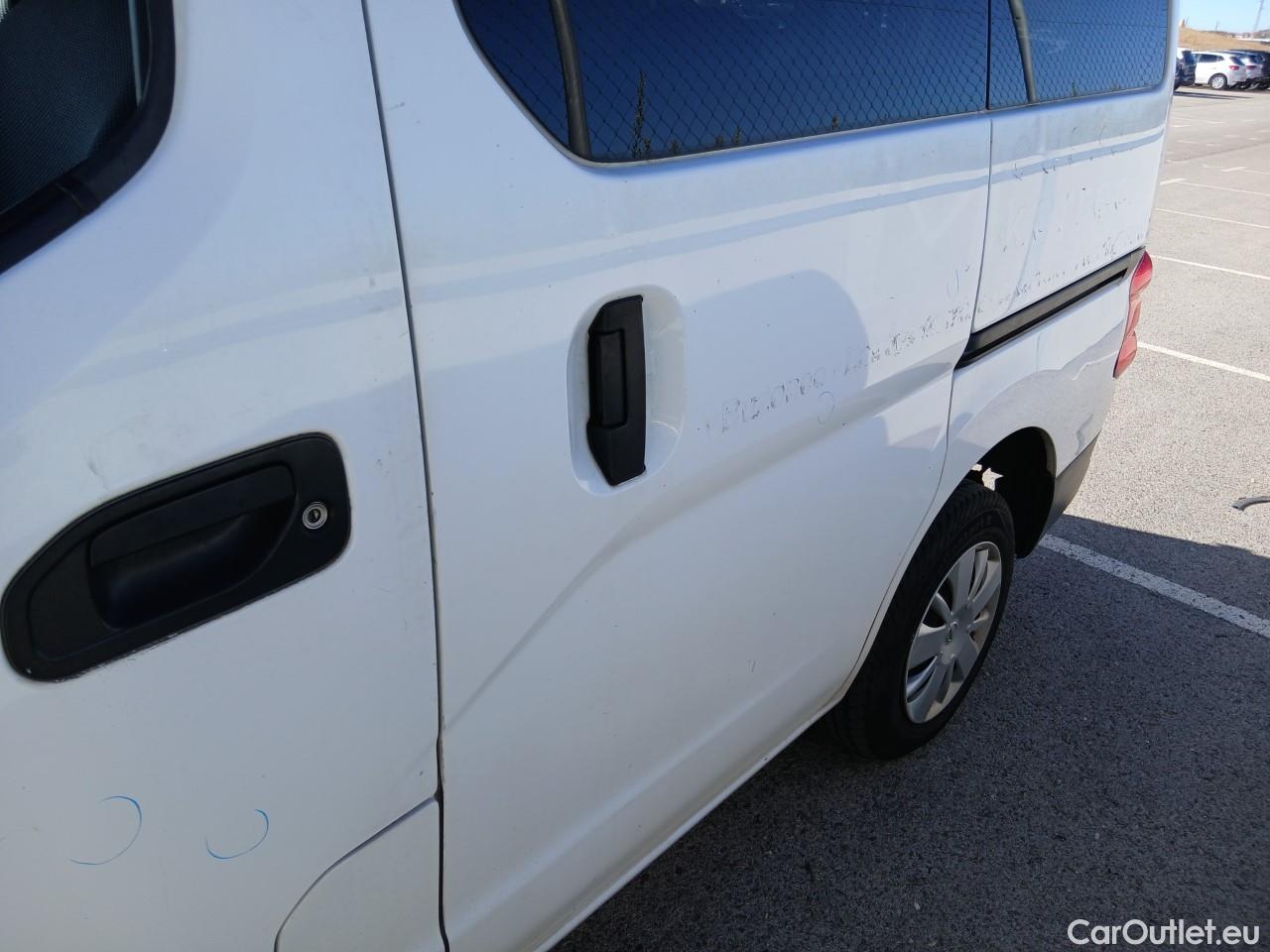  Nissan  NV200 NISSAN  VU 5p 1G combi 5pl. 1.5dCi 66kW (90CV) PRO (N1) #18