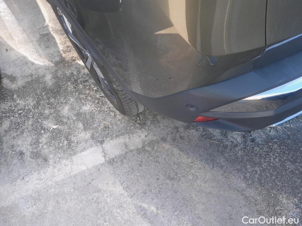  Peugeot  3008  Allure 1.5 HDi 130CV AT8 E6dT #33