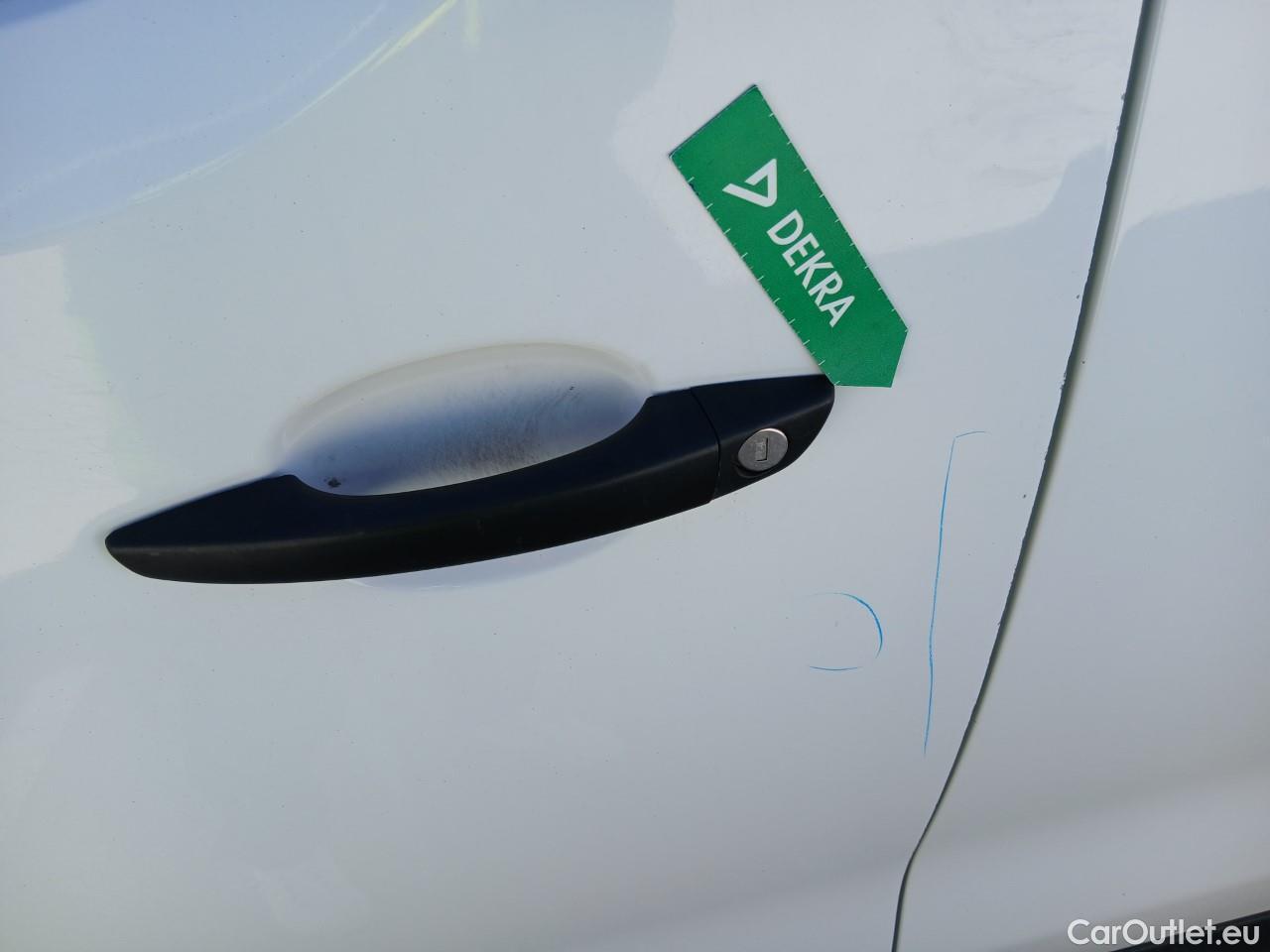  Opel  Vivaro OPEL  / 2019 / 4P / furgón 1.5 Diésel 74kW (100CV) M Std Express #9