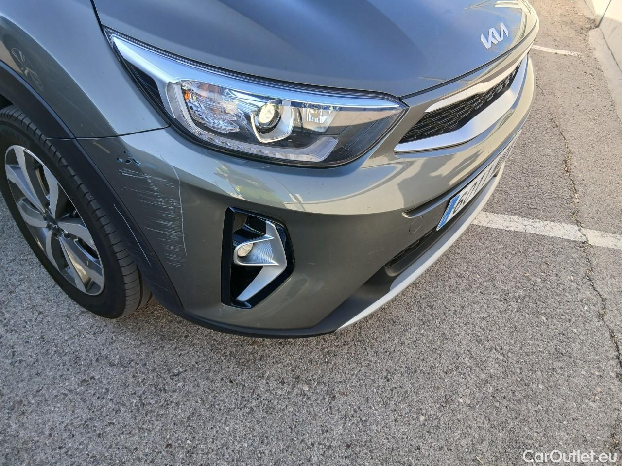  KIA  STONIC KIA  / 2017 / 5P / todoterreno 1.0 T-GDi 74kW (100CV) MHEV iMT Concept #2