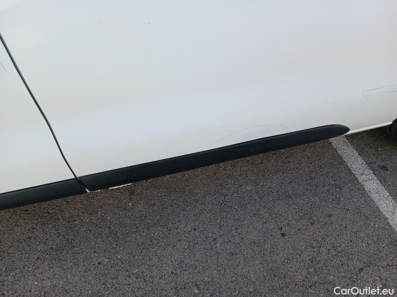  Opel  Vivaro OPEL  / 2019 / 4P / furgón 1.5 Diésel 74kW (100CV) M Std Express #14