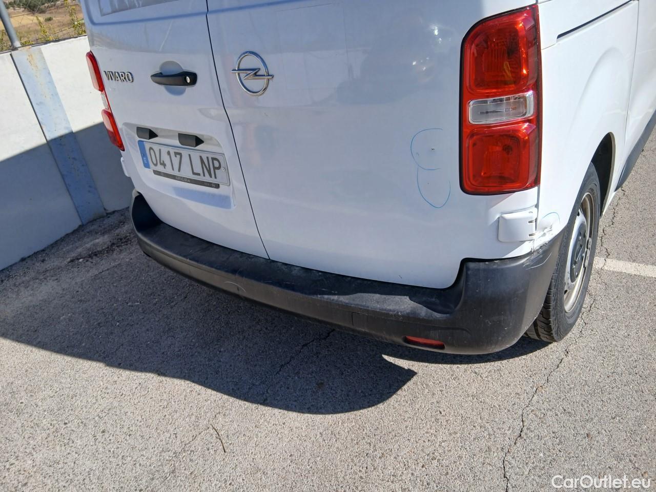  Opel  Vivaro OPEL  / 2019 / 4P / furgón 1.5 Diésel 74kW (100CV) M Std Express #16