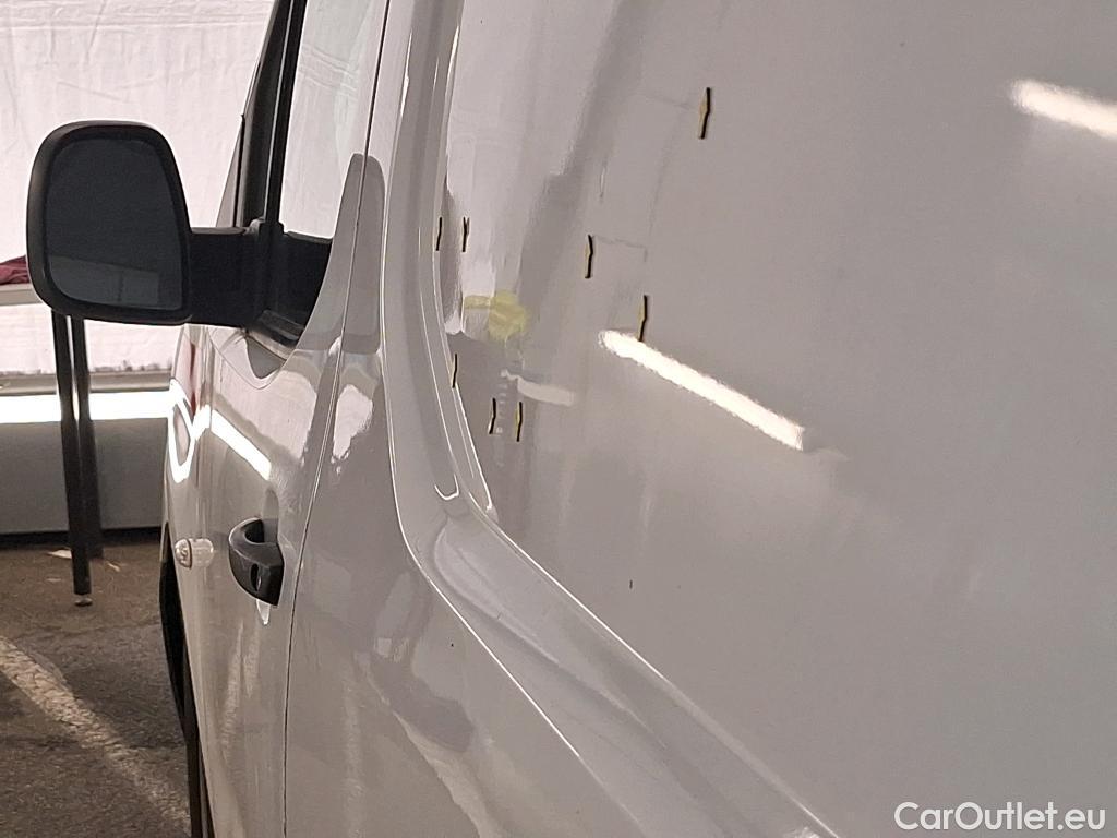  Citroen  Berlingo  Fourgon Club XL 950 1.5 BlueHDi 100CV BVM5 E6dT #7