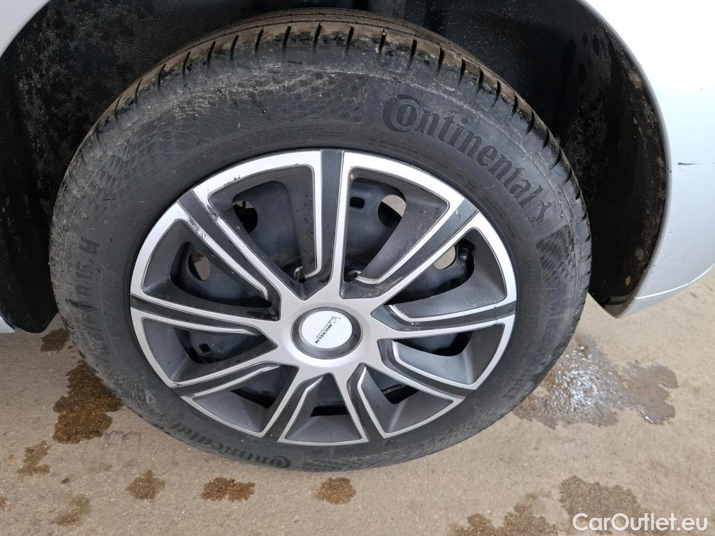  Volkswagen  Polo  V Trendline BMT/Start-Stopp 1.4 TDI 75CV BVM5 E6 #20