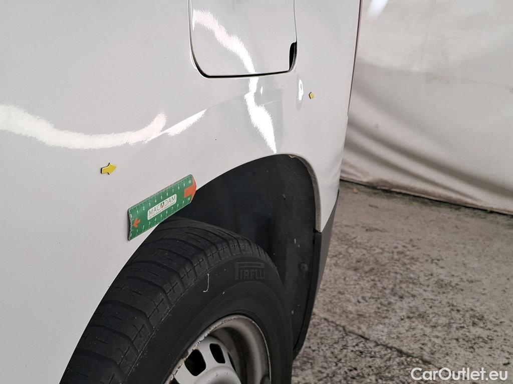  Citroen  Berlingo  Fourgon Club M 650 1.5 BlueHDi 75CV BVM5 E6dT #9