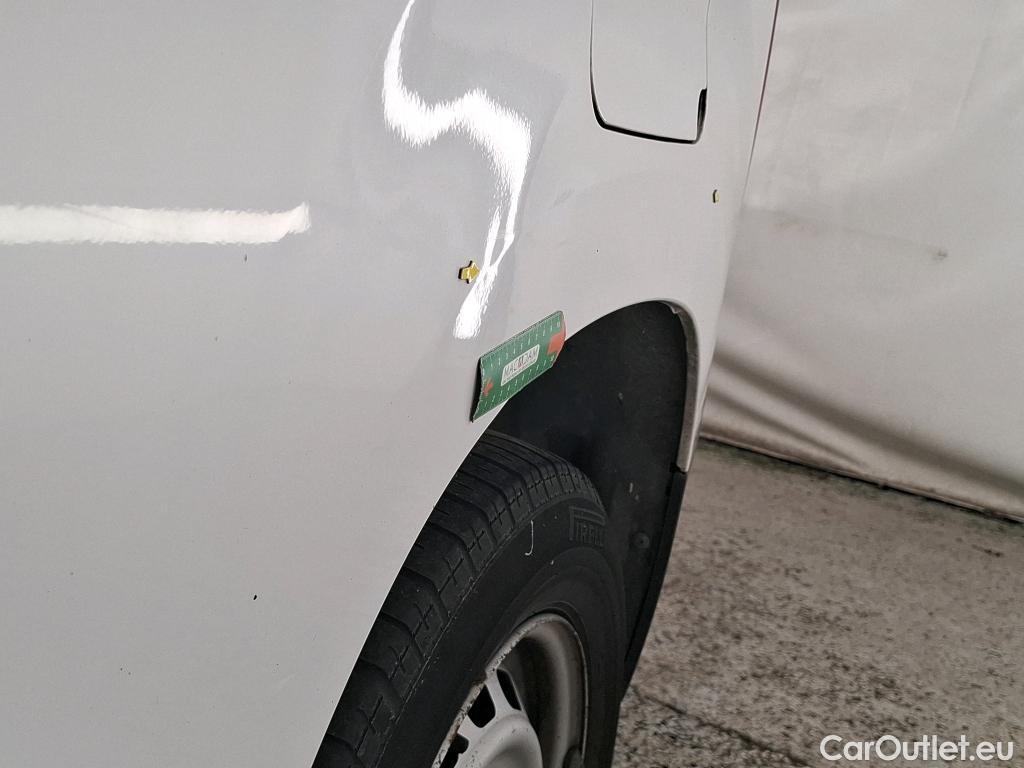  Citroen  Berlingo  Fourgon Club M 650 1.5 BlueHDi 75CV BVM5 E6dT #7