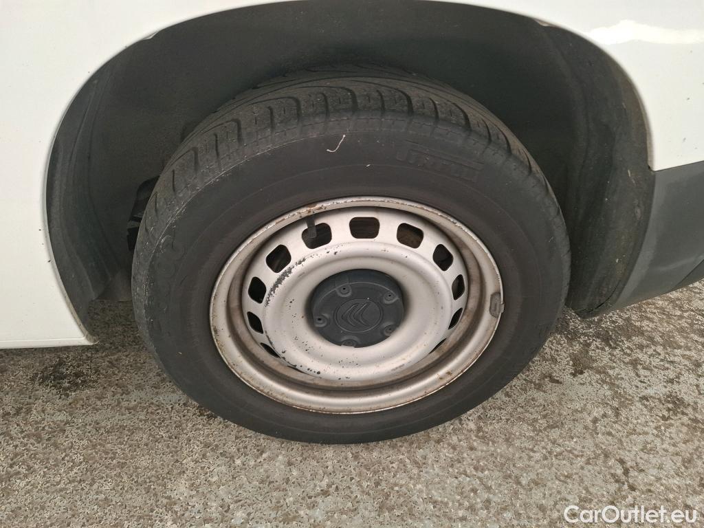  Citroen  Berlingo  Fourgon Club M 650 1.5 BlueHDi 75CV BVM5 E6dT #19