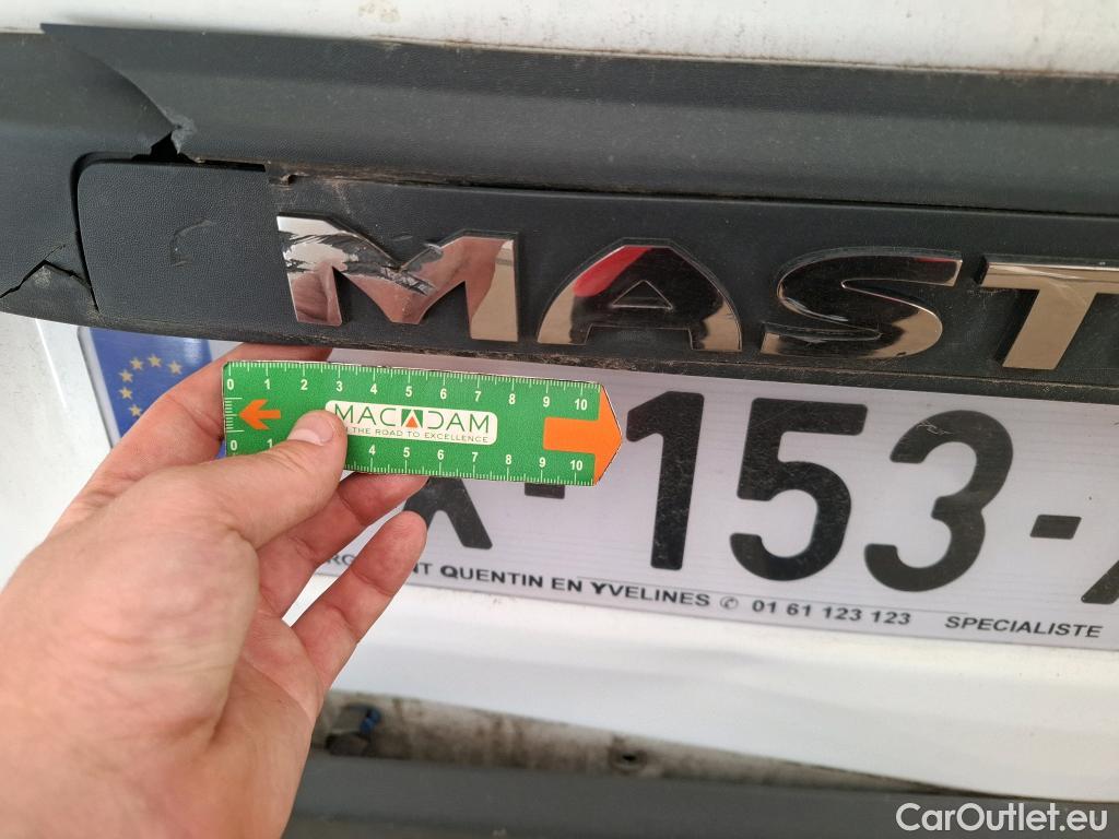  Renault  Master  Fourgon L2H2 3 5 Grand Confort dCi 135CV BVM6 7 Sieges E6dT #44