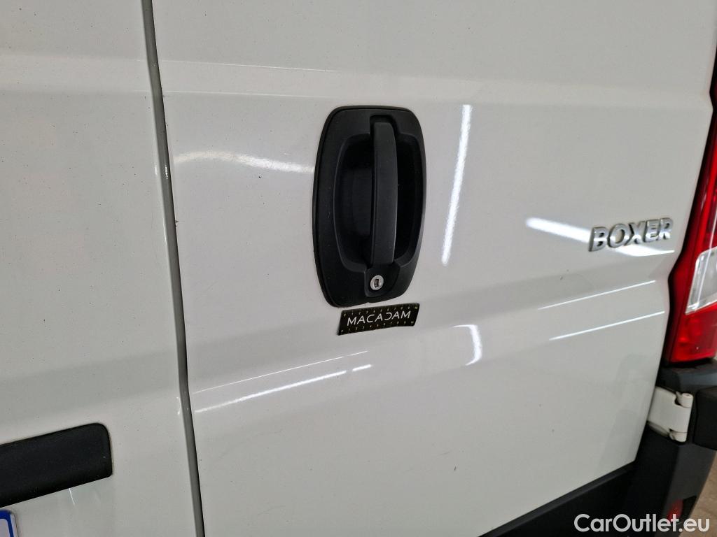 Peugeot  Boxer PEUGEOT  VU 4p Fourgon 2.0 BLUEHDI 110 PREMIUM 330 L1H2 #15