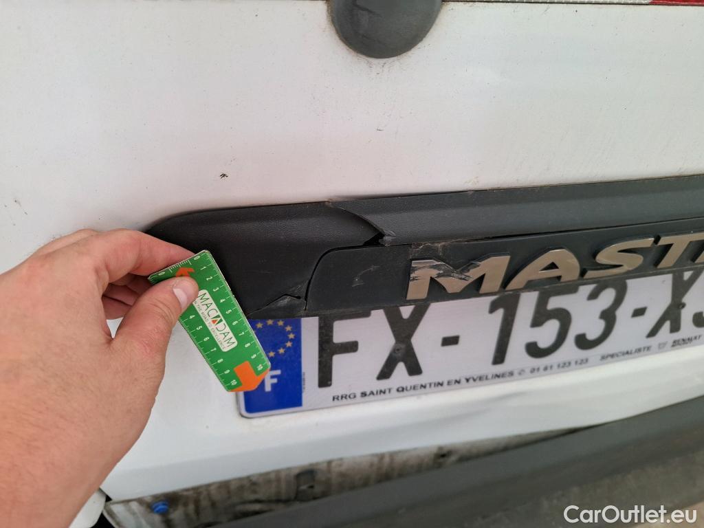  Renault  Master  Fourgon L2H2 3 5 Grand Confort dCi 135CV BVM6 7 Sieges E6dT #36