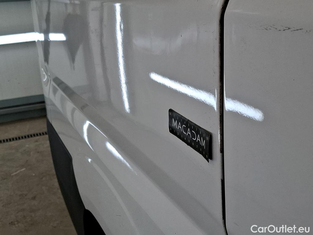  Peugeot  Boxer PEUGEOT  VU 4p Fourgon 2.0 BLUEHDI 110 PREMIUM 330 L1H2 #4