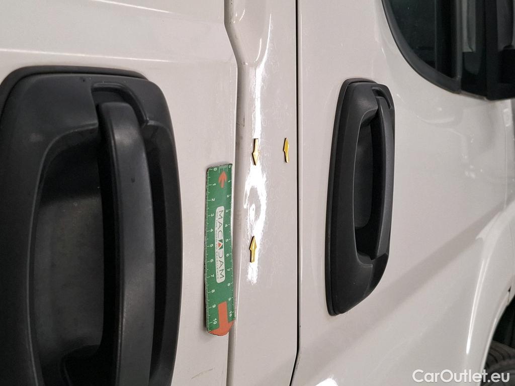  Peugeot  Boxer PEUGEOT  VU 4p Fourgon BLUEHDI 110 PREMIUM 330 L1H2 #15