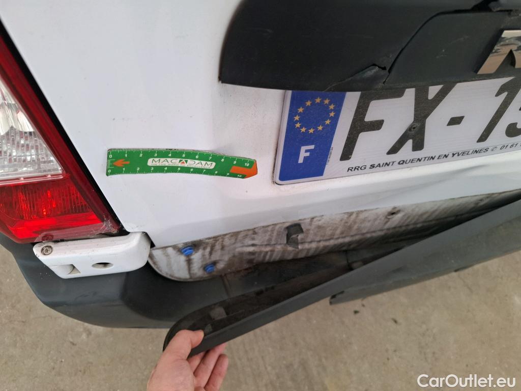 Renault  Master  Fourgon L2H2 3 5 Grand Confort dCi 135CV BVM6 7 Sieges E6dT #38