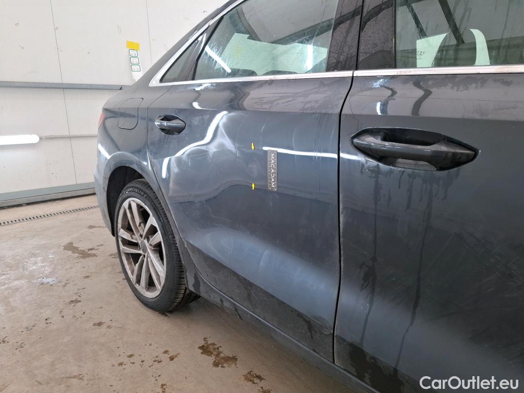  Audi  A3  Berline 35 TDI Business Line 2.0 TDI 150CV BVA7 E6dT #15