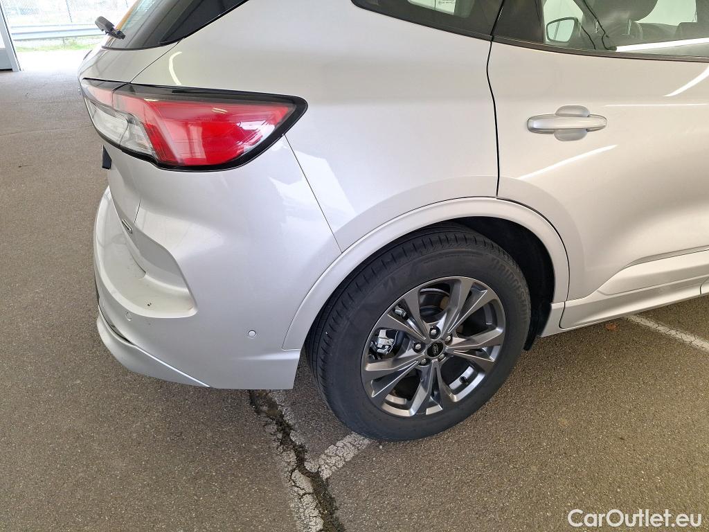  Ford  Kuga  / 2019 / 5P / SUV 2.5 Duratec 225 ch PHEV eCVT St-Line Bus / VH CONFIRME SUR PARC #29
