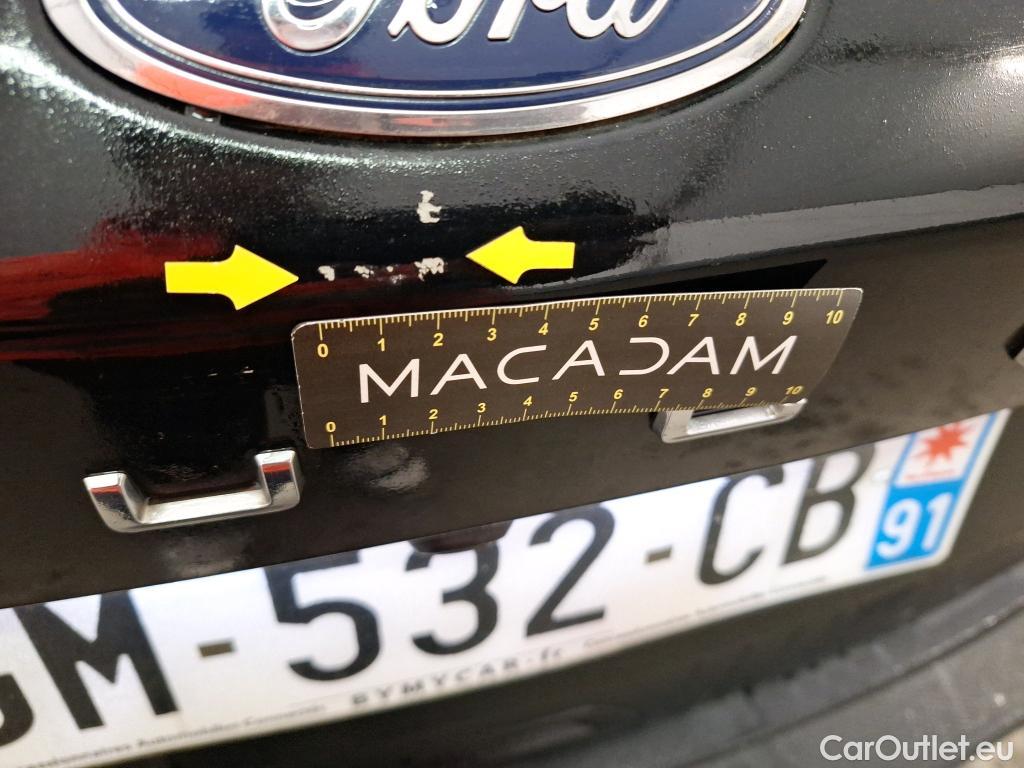 Ford  Kuga FORD  / 2019 / 5P / SUV 2.5 190 hybrid Flexifuel Pshift Titanium #14