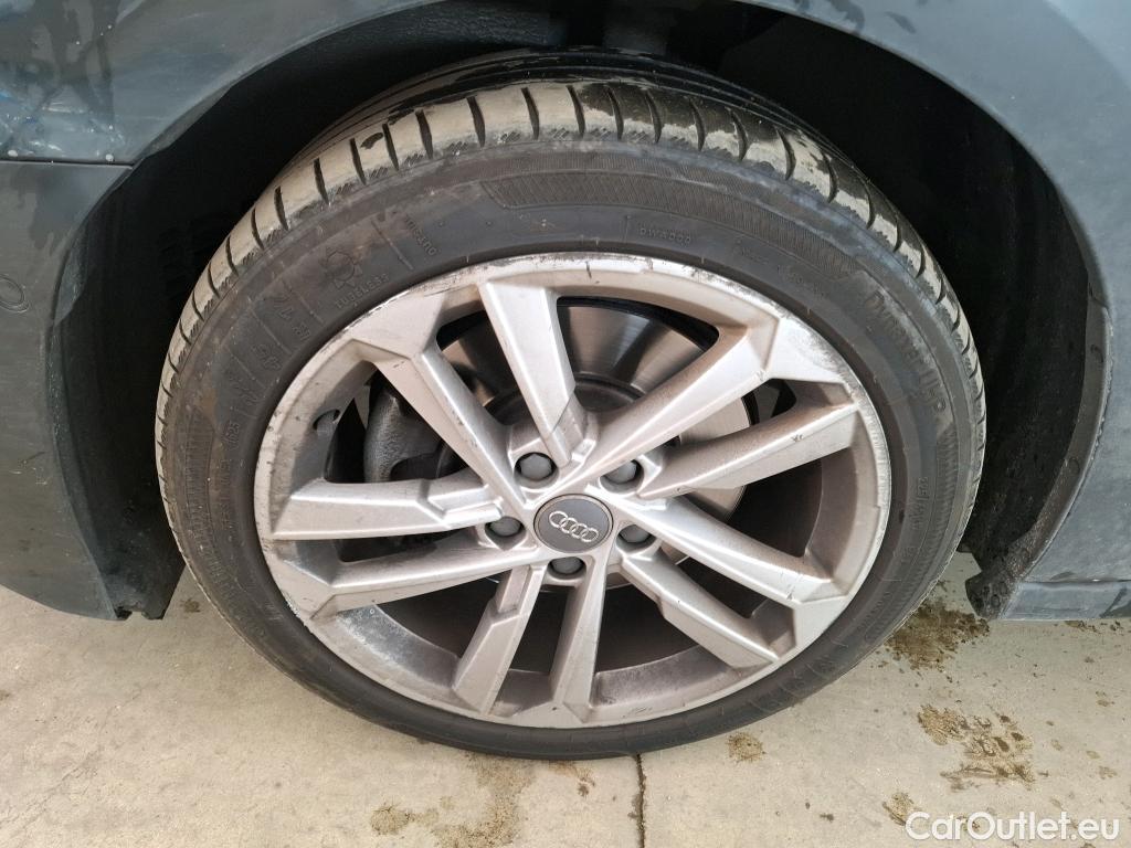  Audi  A3  Berline 35 TDI Business Line 2.0 TDI 150CV BVA7 E6dT #48