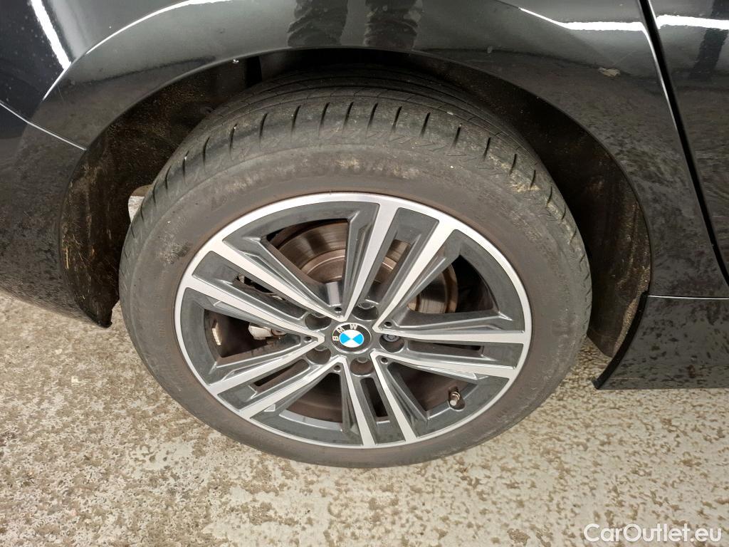  Bmw  Serie 1 BMW Série 1 / 2019 / 5P / Berline 116i Business Design #1