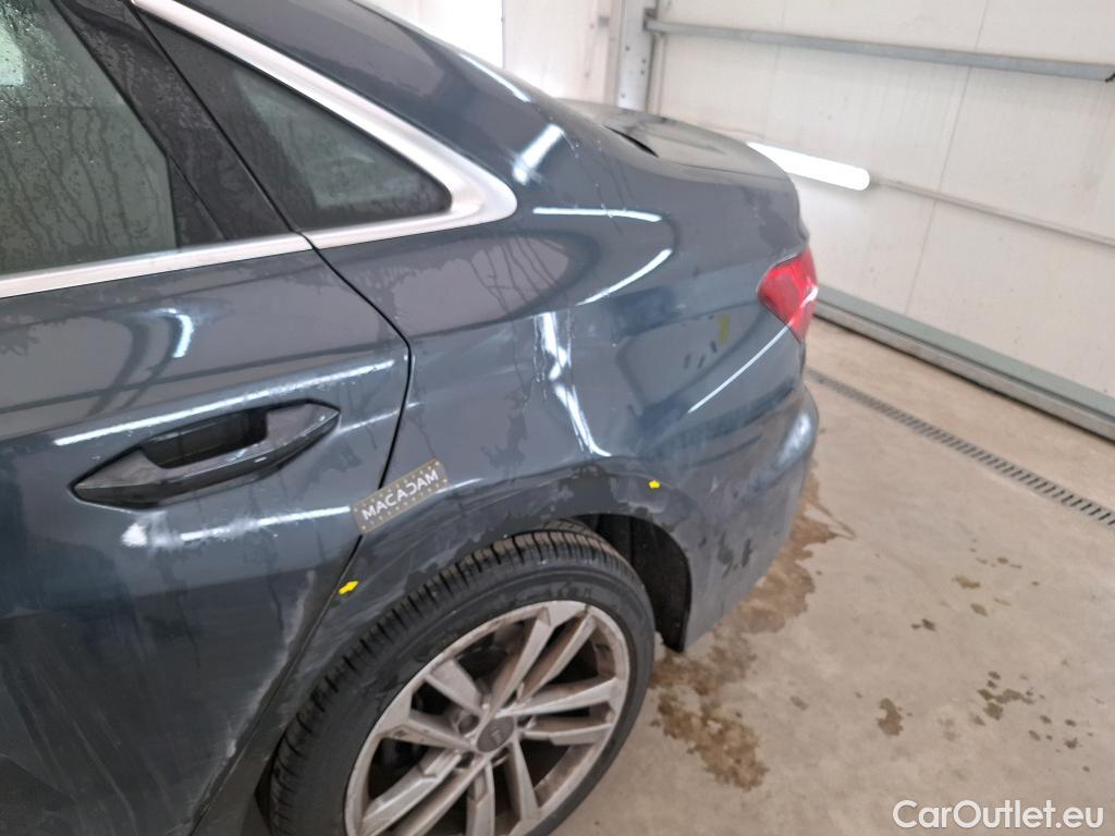 Audi  A3  Berline 35 TDI Business Line 2.0 TDI 150CV BVA7 E6dT #9