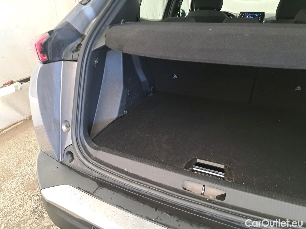  Peugeot  2008 PEUGEOT  / 2019 / 5P / Crossover PureTech 130 S&S EAT8 ACTIVE PACK #4