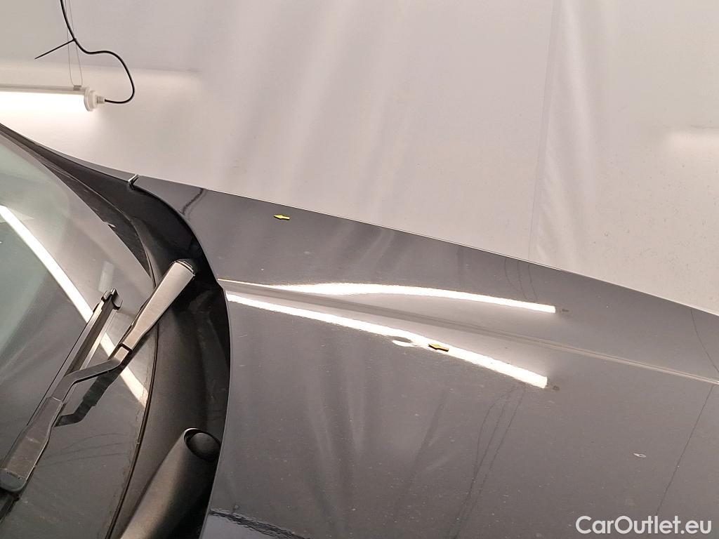  Ford  Kuga FORD  / 2019 / 5P / SUV 190 Hybrid I-AWD(FHEV) Powershi Titanium #26