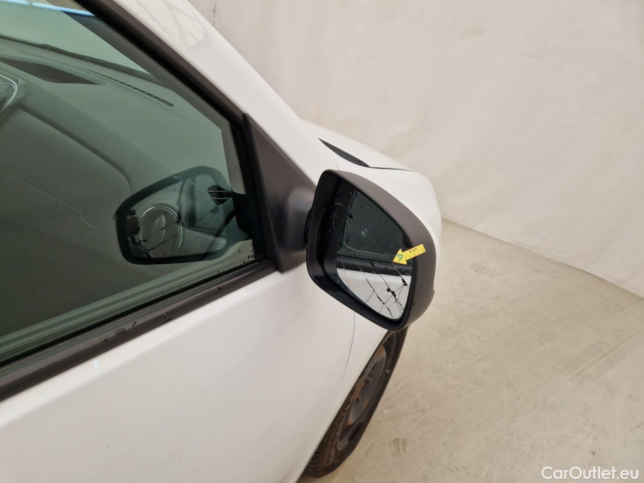  Dacia  Logan 0.9 TCe 90CP Laureate #31