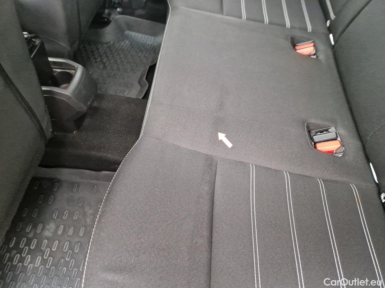  Dacia  Duster 1.5 Blue dCi 115 Prestige 4WD #34