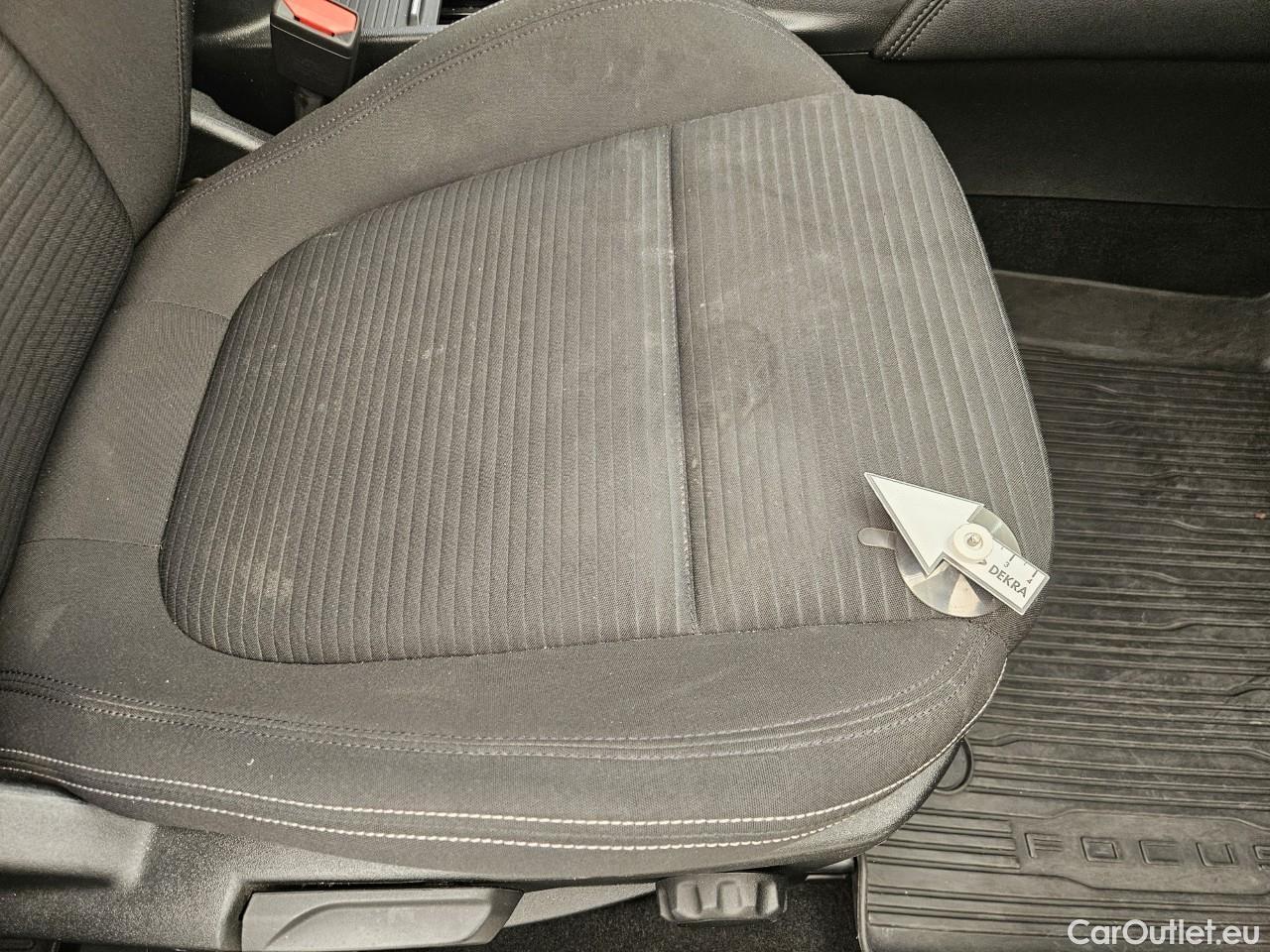  Ford  Focus 1.0 EcoBoost 125CP Titanium #40
