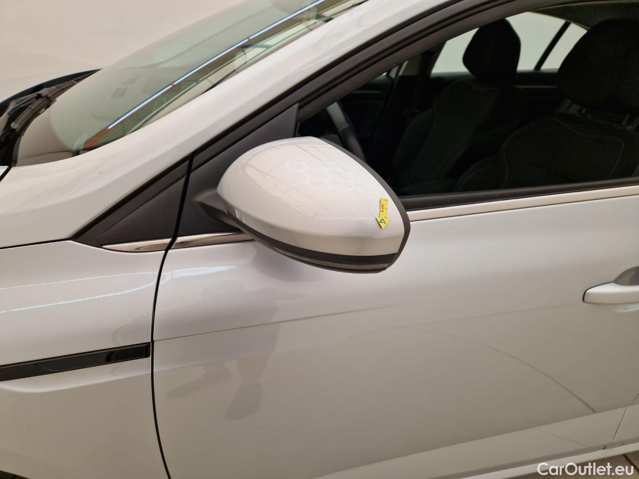  Renault  Megane 1.3 TCe 140CP Zen #7
