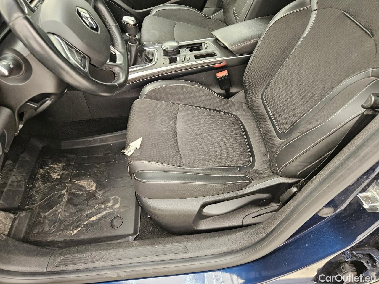  Renault  Megane 1.3 TCe 140CP Intens #38