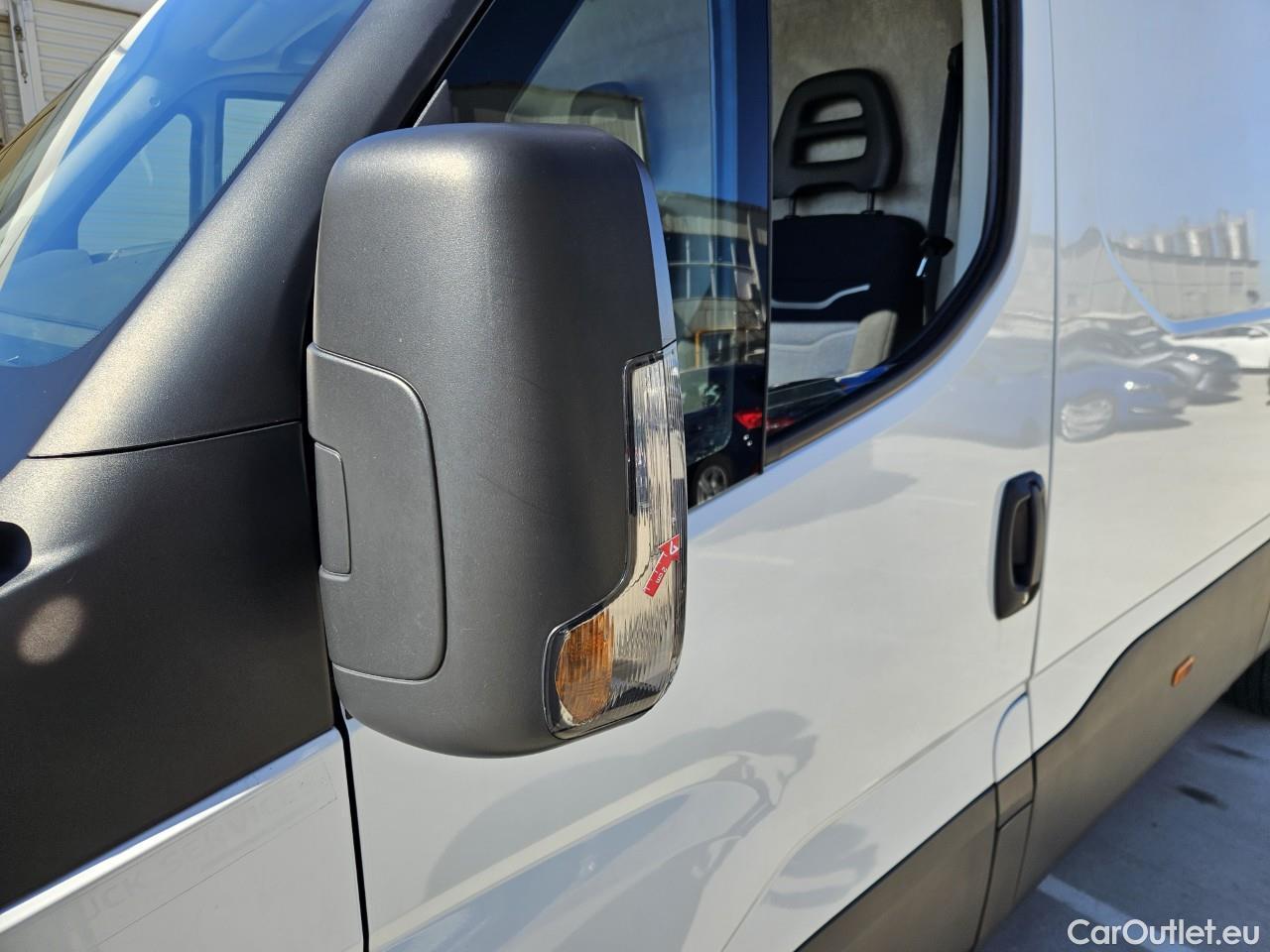  Iveco  Daily 2.3 35S14V 4x2 12mc #3