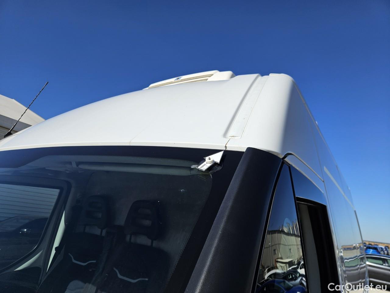  Iveco  Daily 2.3 35S14V 4x2 12mc #53