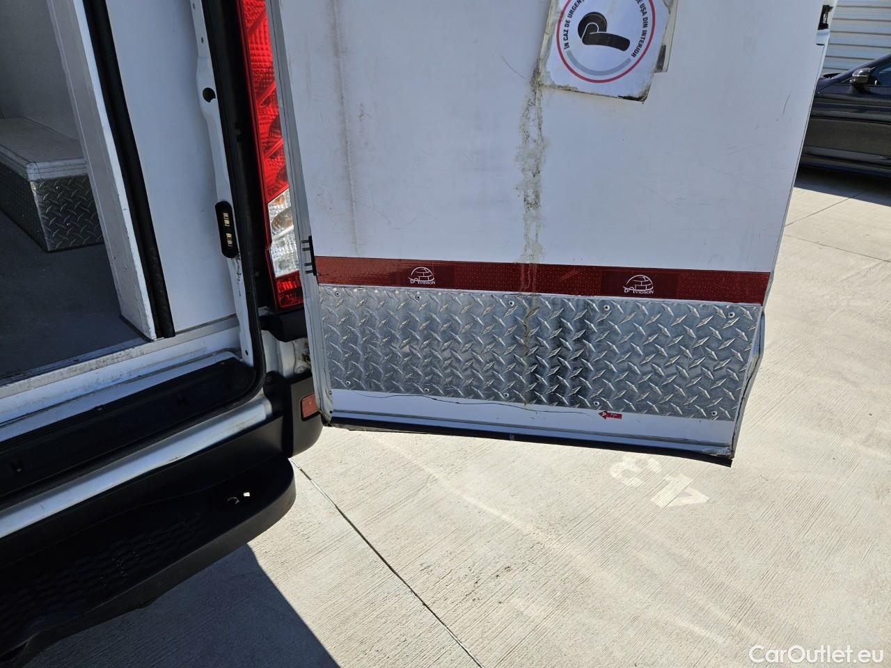  Iveco  Daily 2.3 35S14V 4x2 12mc #72