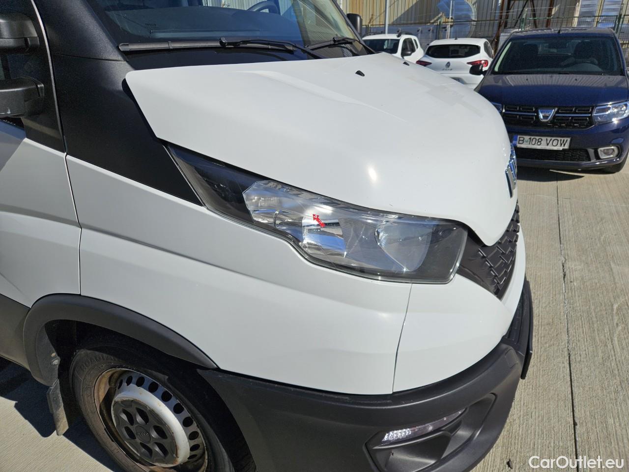  Iveco  Daily 2.3 35S14V 4x2 12mc #13