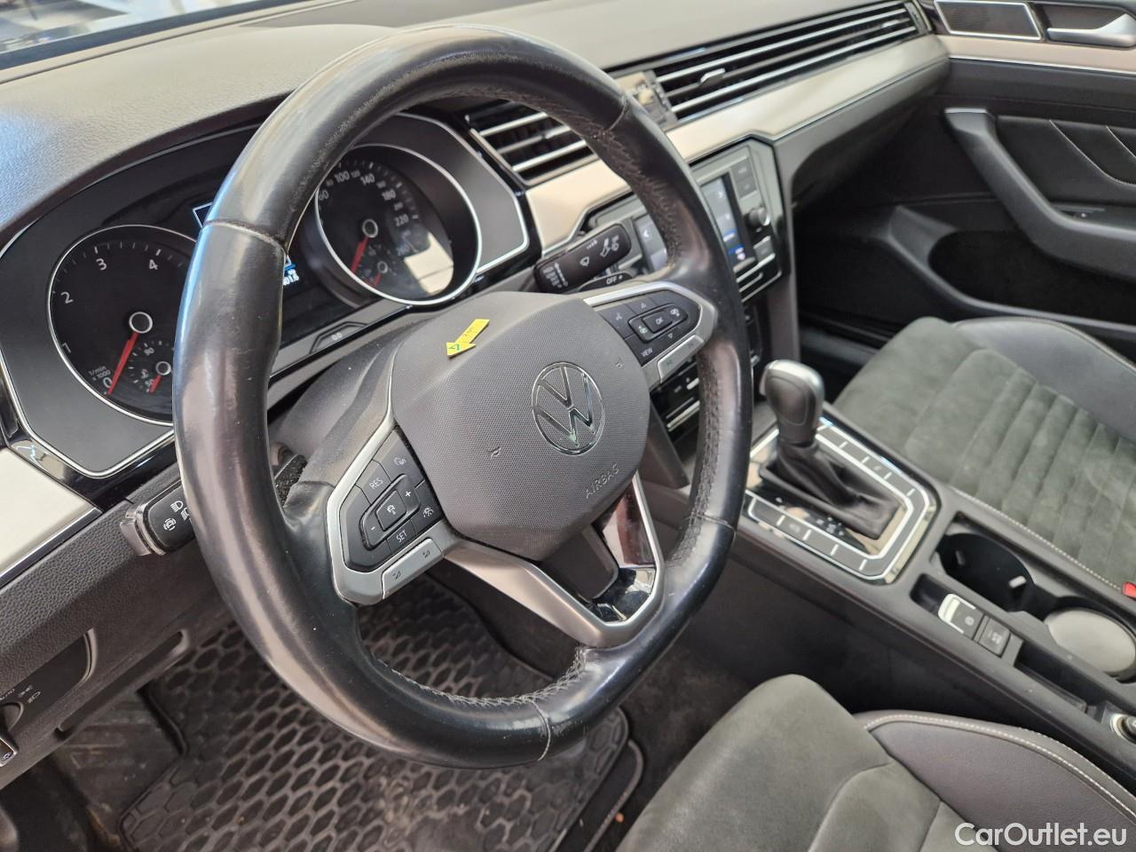  Volkswagen  Passat Highline 2.0 TDI DSG 150 CP #33