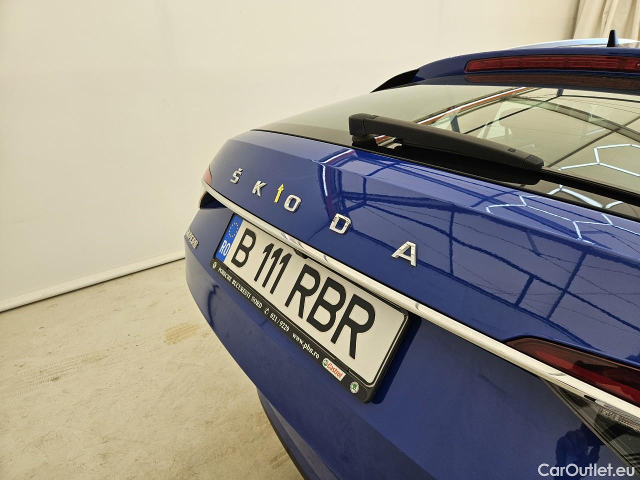  Skoda  Superb 1.4 TSI PHEV 218CP Style Combi DSG #32