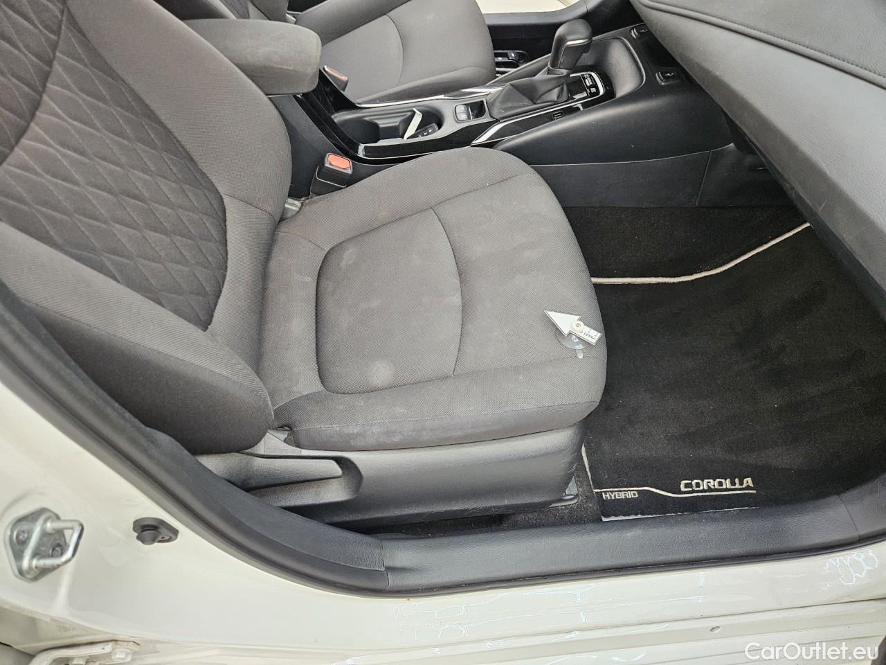  Toyota  Corolla 1.8 Hybrid Dynamic HSD E-CVT #68