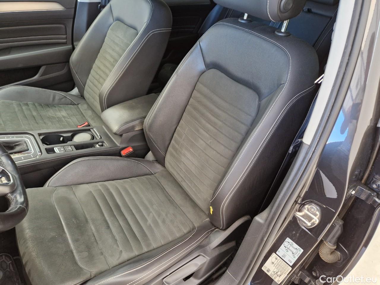  Volkswagen  Passat Highline 2.0 TDI DSG 150 CP #31