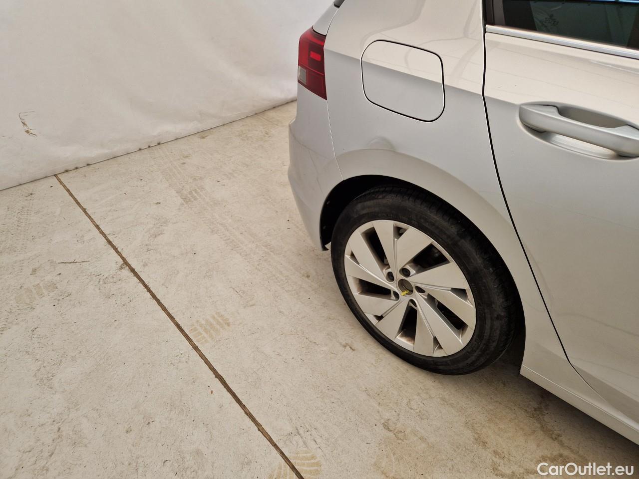 Volkswagen  Golf  Style 2.0 TDI DSG #26