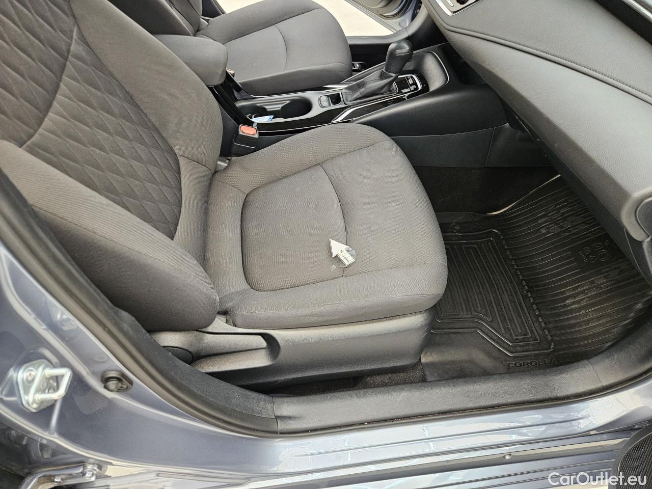 Toyota  Corolla 1.8 Hybrid Business HSD E-CVT #42