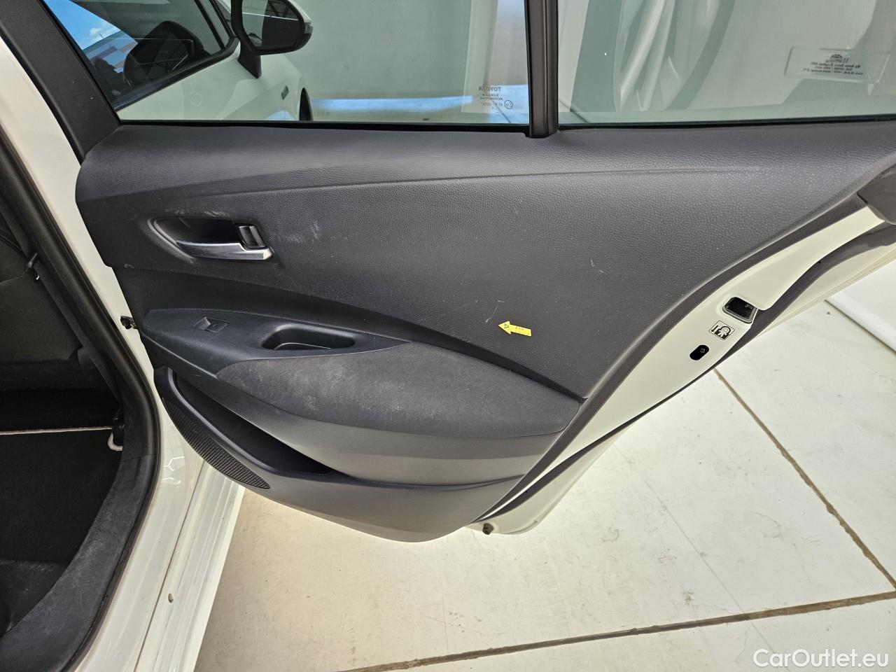  Toyota  Corolla 1.8 Hybrid Dynamic HSD E-CVT #71