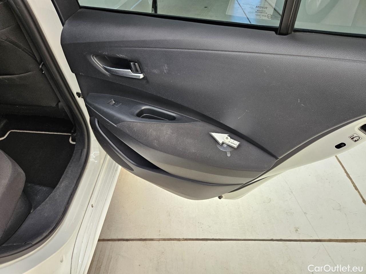  Toyota  Corolla 1.8 Hybrid Dynamic HSD E-CVT #70