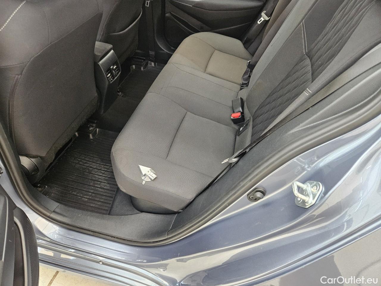  Toyota  Corolla 1.8 Hybrid Business HSD E-CVT #50