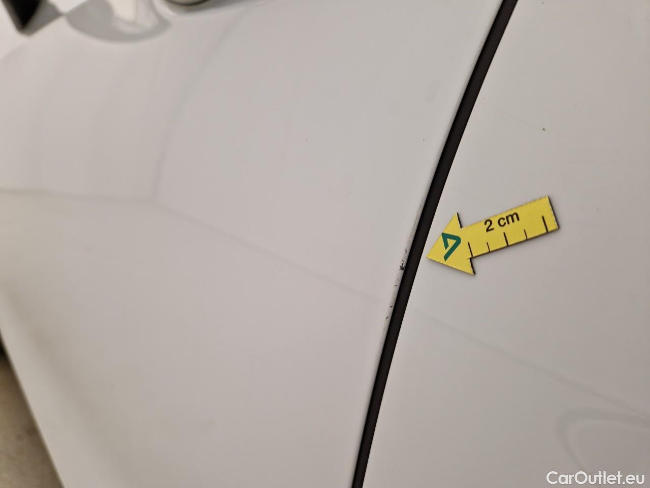  Volkswagen  Golf  Life 1.5 eTSI ACT DSG mild-Hybrid #2