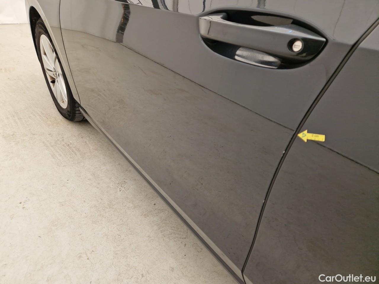  Volkswagen  Golf  2.0 TDI 116HP DSG Life Variant #1