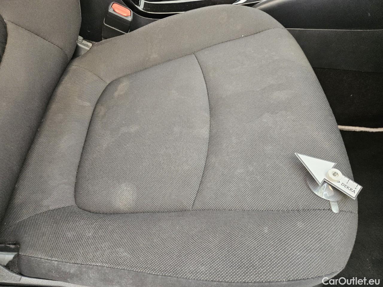  Toyota  Corolla 1.8 Hybrid Dynamic HSD E-CVT #67