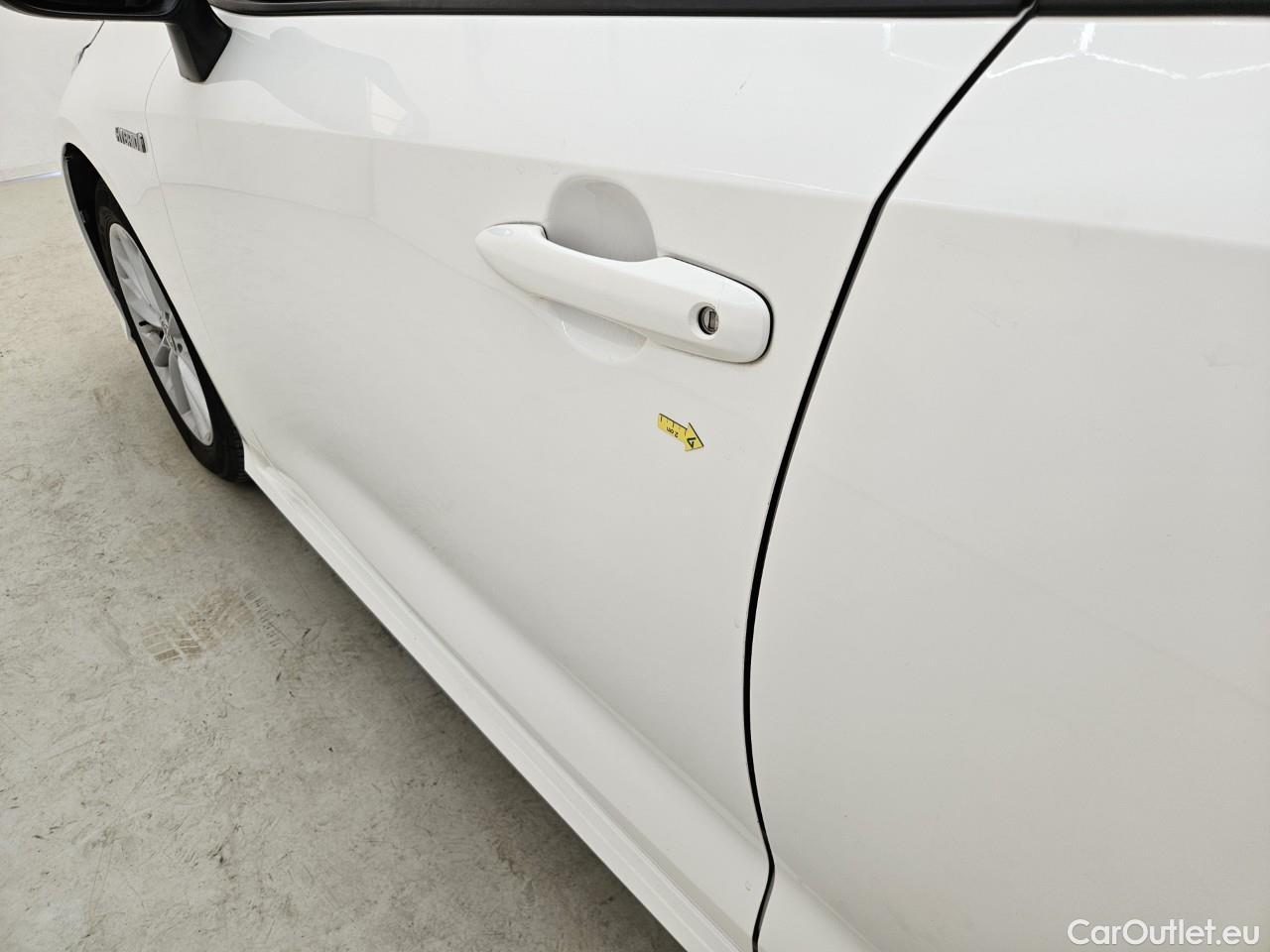  Toyota  Corolla 1.8 Hybrid Dynamic HSD E-CVT #4