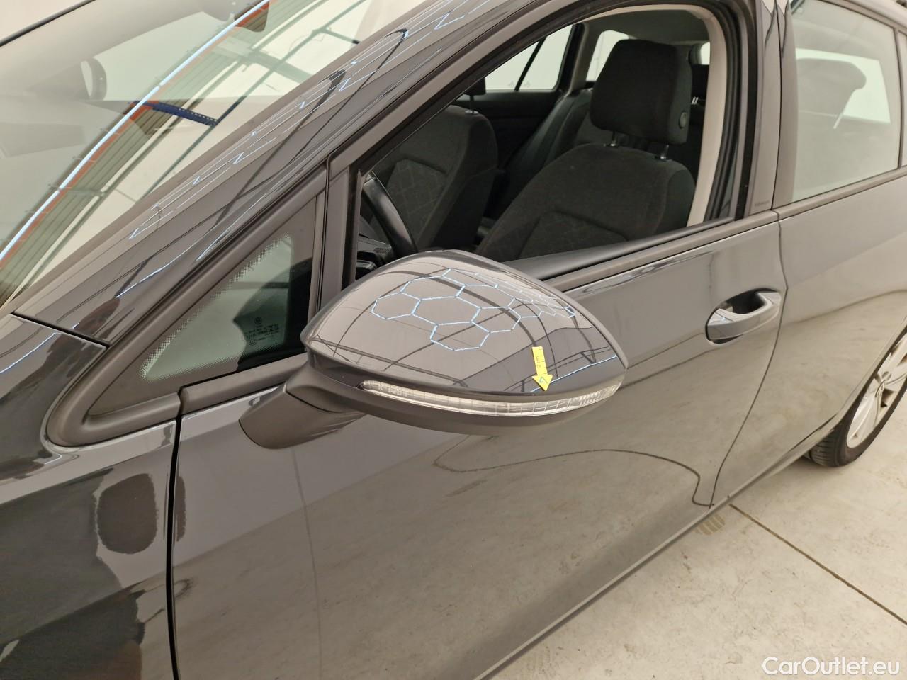  Volkswagen  Golf  2.0 TDI 116HP DSG Life Variant #5