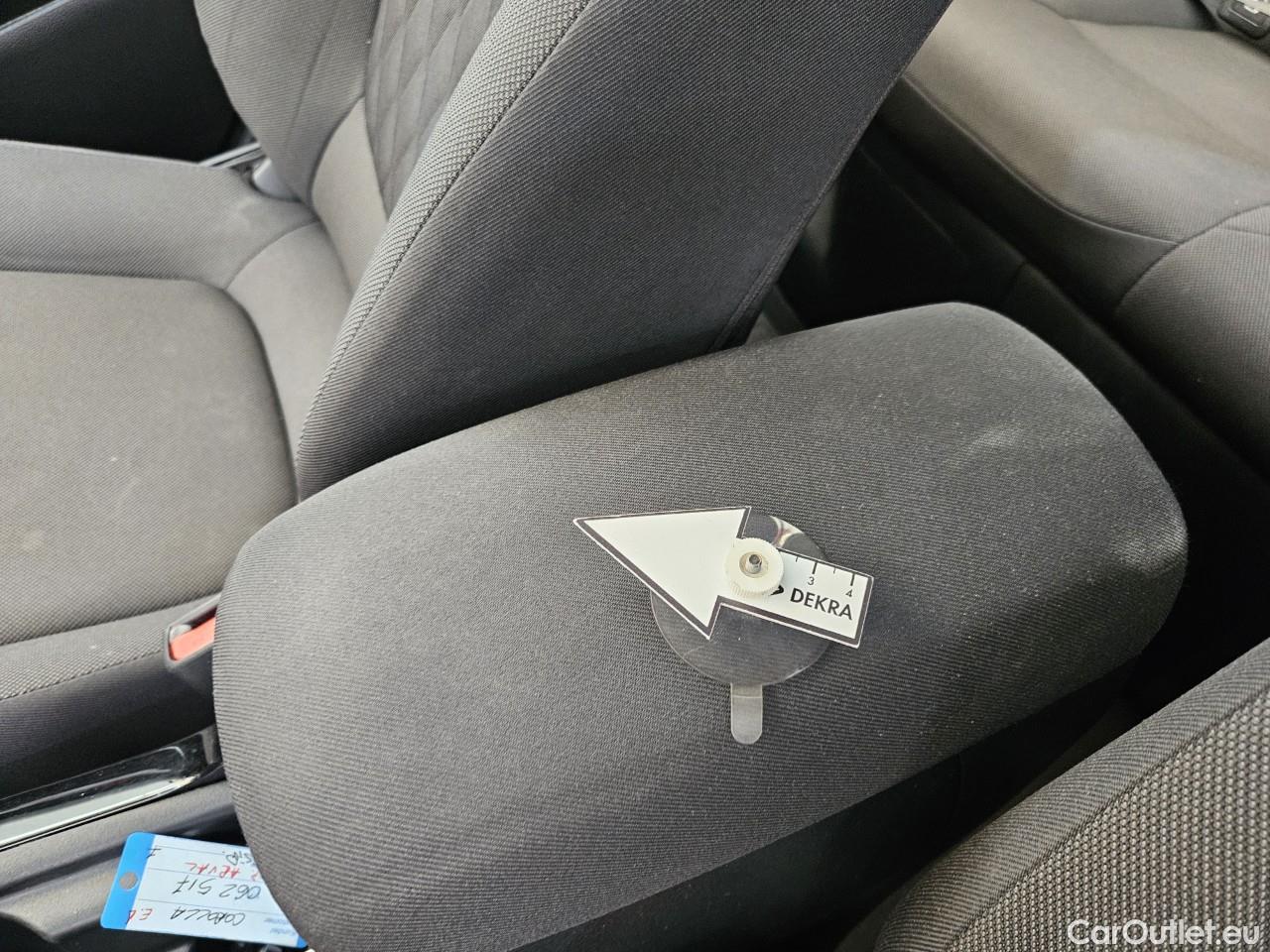  Toyota  Corolla 1.8 Hybrid Business HSD E-CVT #37